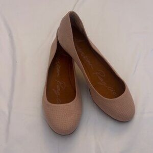 American Rag Mauve Flats